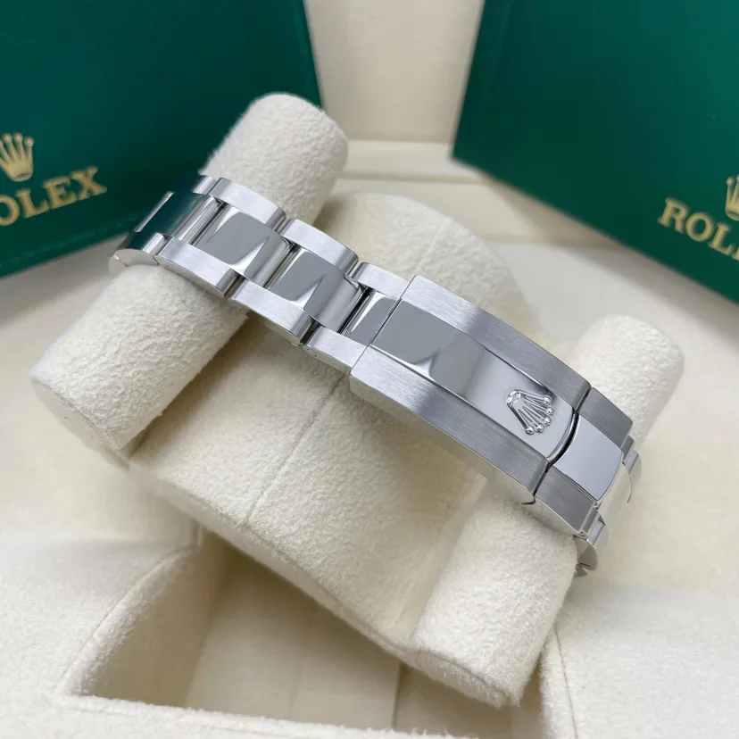 RLX Datejust m278274-0035/0036 Azzurro Blue Dial Oyster Watch - Image 6