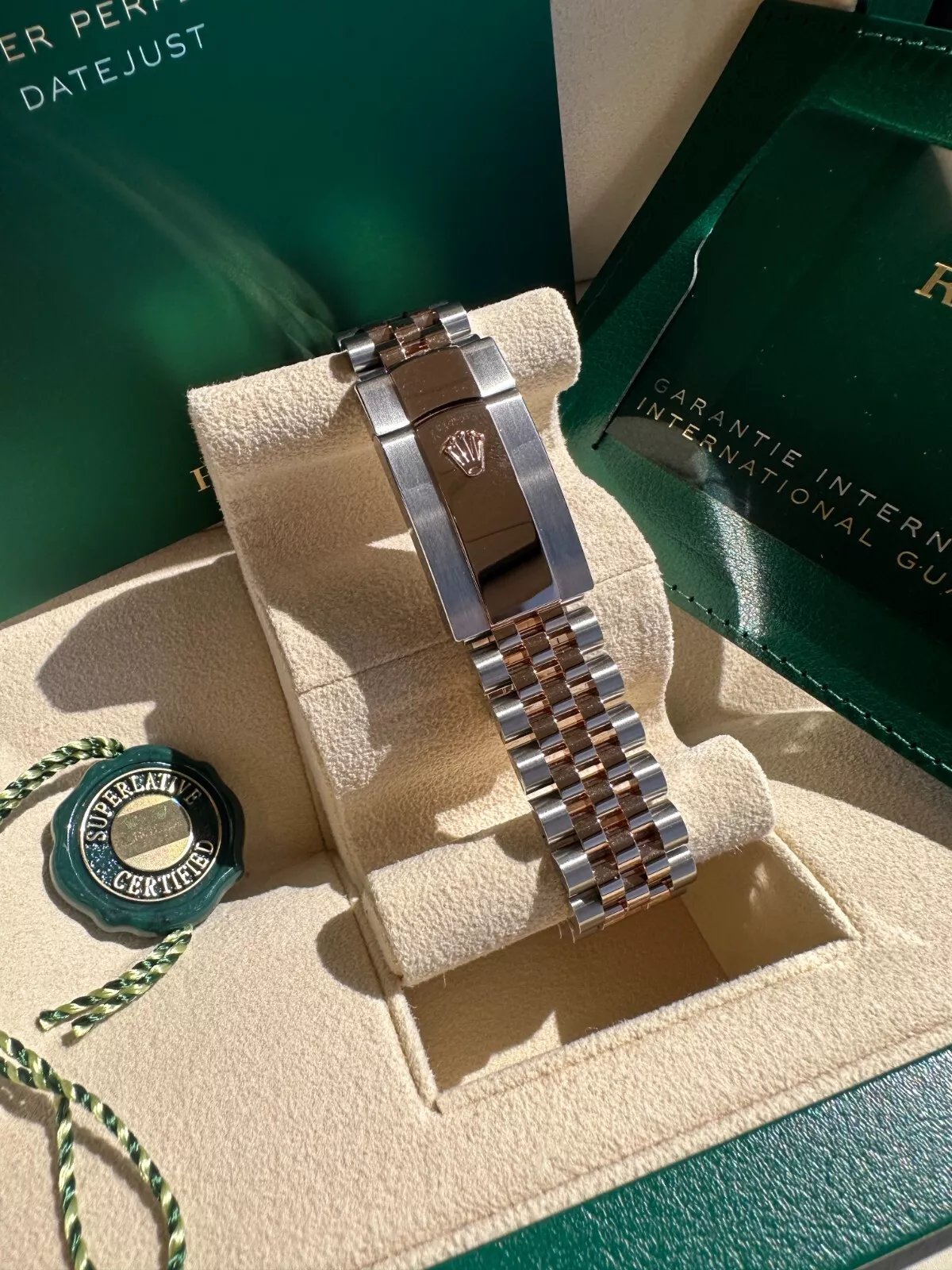 RLX Datejust 36mm 126281 Mother-of-Pearl Dial Jubilee Bracelet - Image 8