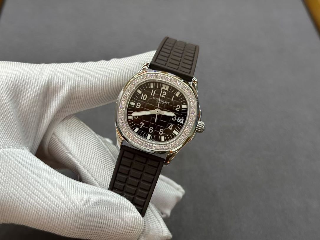 【Super Clone】Replica Patek Philippe Aquanaut 5067A 023 Watch For Sale - Image 5