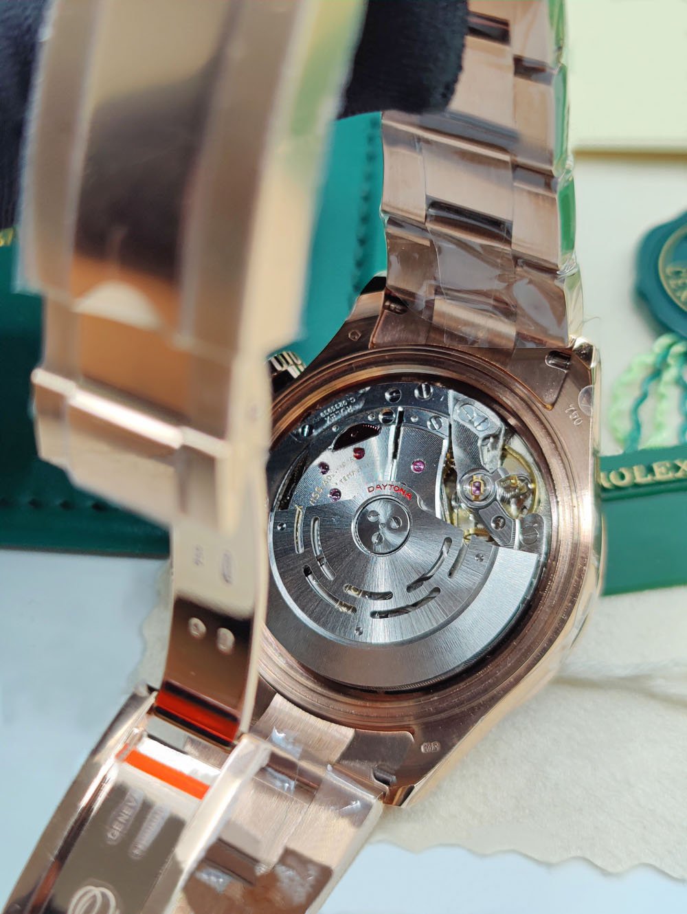 【Super Clone】RDaytona Rainbow Swiss Replica Watch | 18k Rose Gold | Ref 116595RBOW - Image 4
