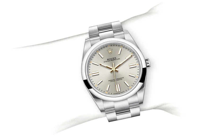 Rolex Oyster Perpetual in Oystersteel, m124300-0001 | Leonardo Jewelers