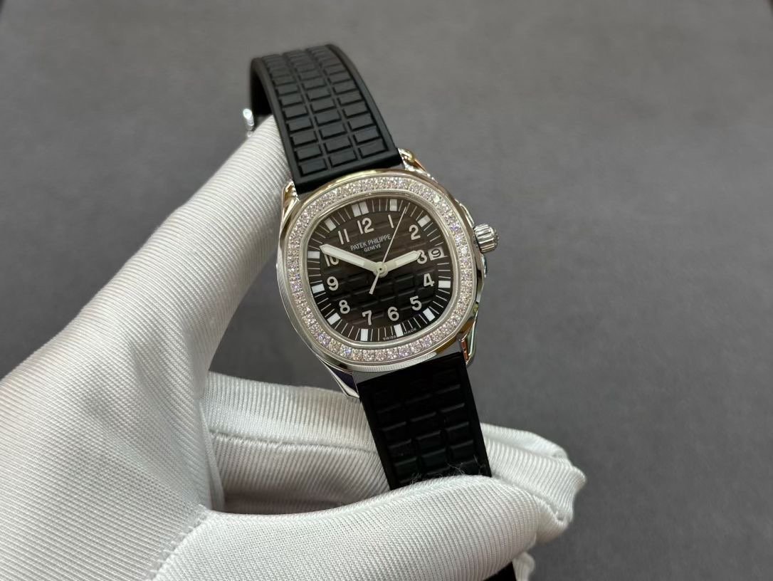 【Super Clone】Replica Patek Philippe Aquanaut 5067A 001 Watch For Sale - Image 4