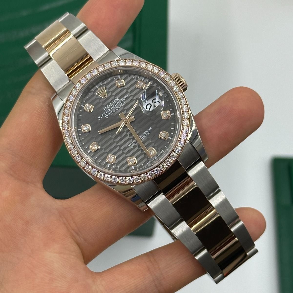 RLX Datejust 36mm 126281 Slate Fluted Motif Diamond Dial Diamond Bezel and Oyster Bracelet - Image 9