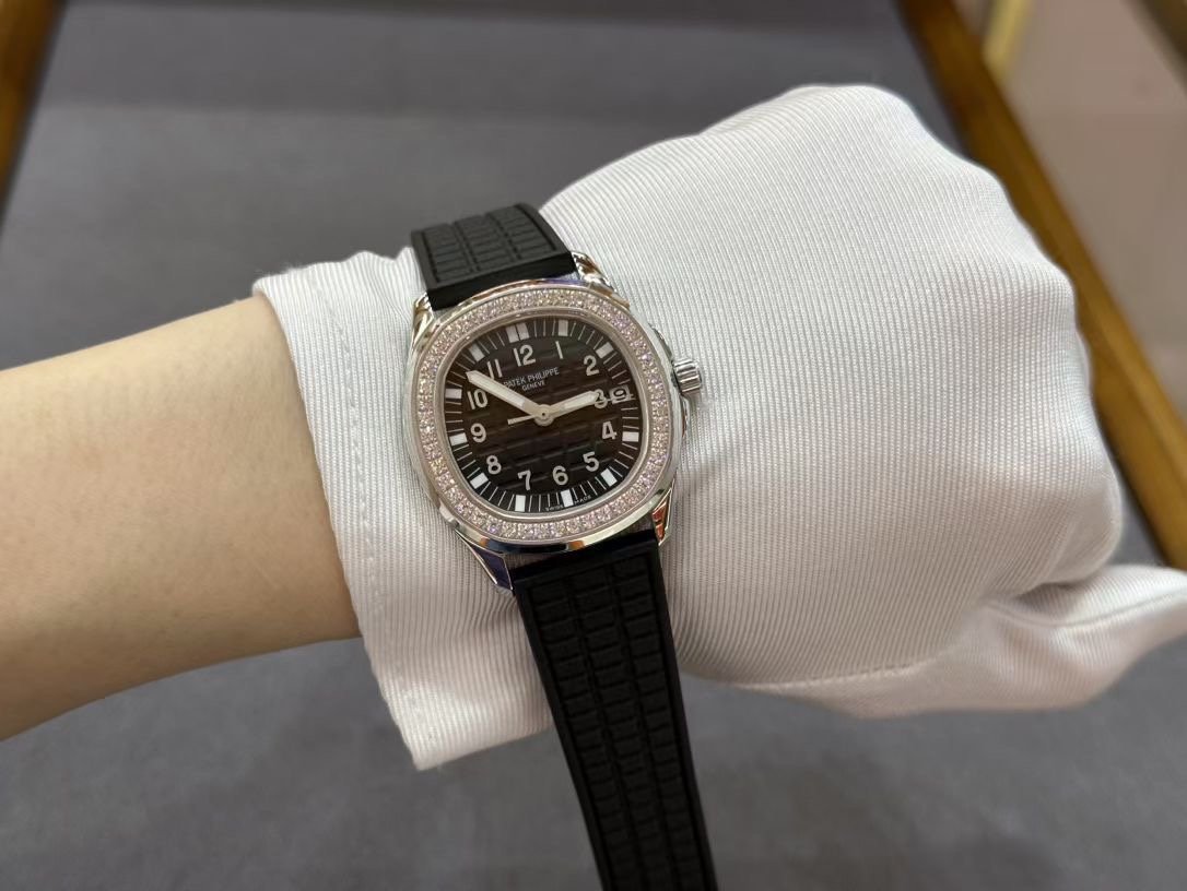 【Super Clone】Replica Patek Philippe Aquanaut 5067A 001 Watch For Sale - Image 6