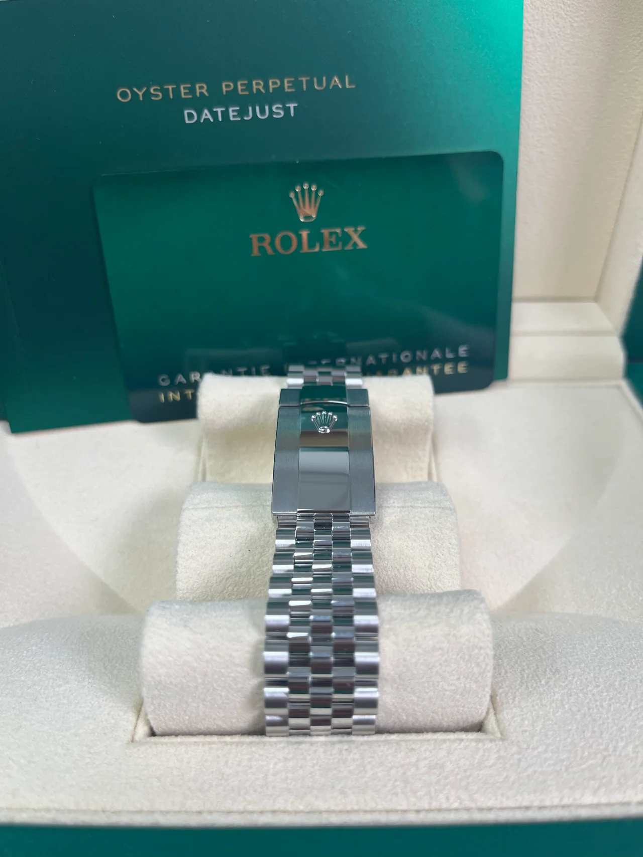RLX Datejust 36mm 126284 Aubergine Dial Jubilee Bracelet - Image 6