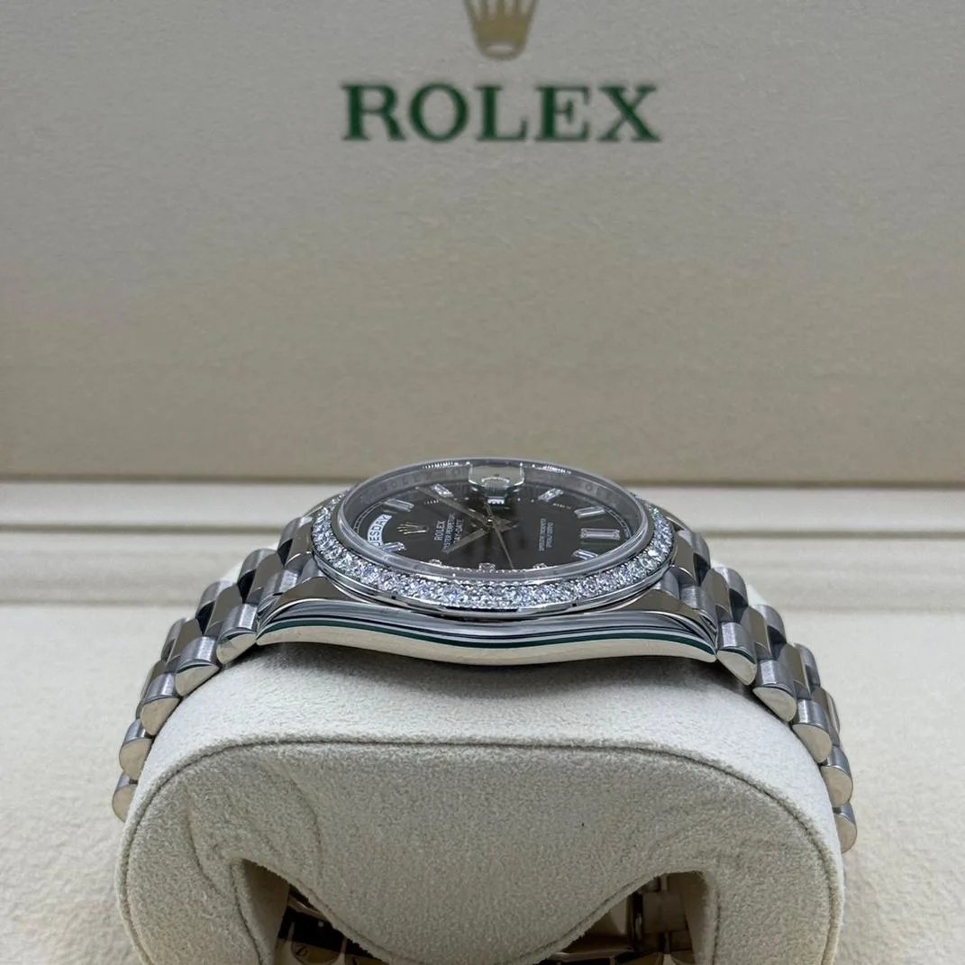 RLX Day-Date 40mm 228349RBR-0003 Bright Black Dial President Bracelet - Image 5