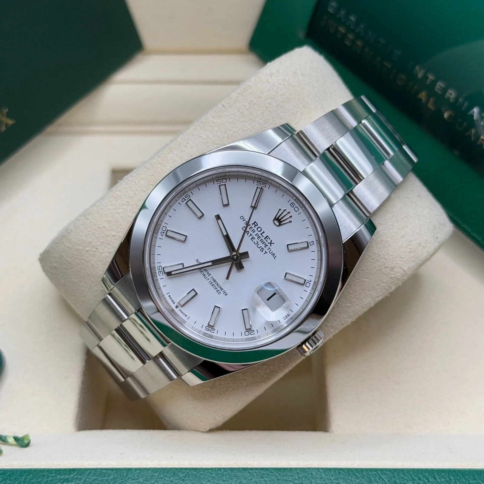 RLX Datejust 41mm 126300 White Index Oyster Stainless Steel Watch - Image 9