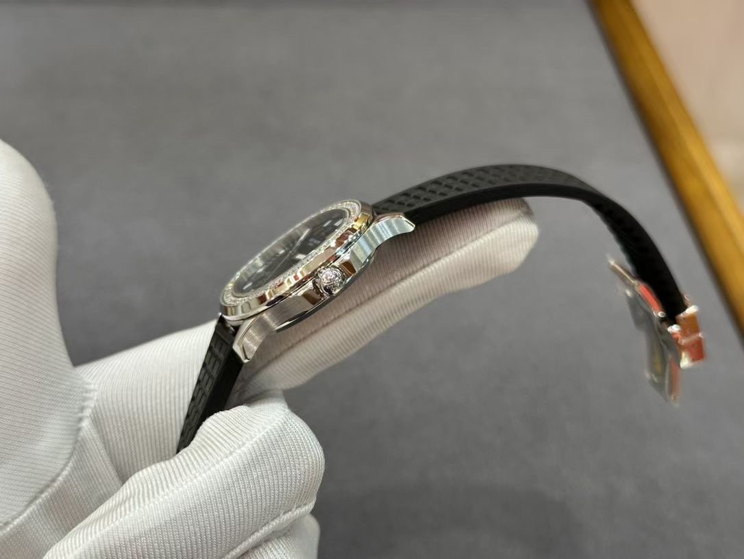 【Super Clone】Replica Patek Philippe Aquanaut 5067A 001 Watch For Sale - Image 7