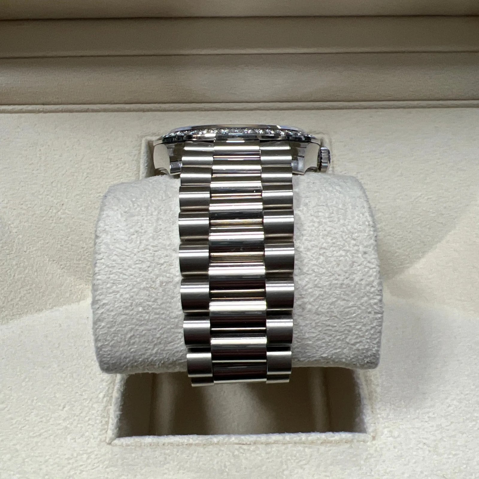 RLX Day-Date 40mm 228349RBR-0003 Bright Black Dial President Bracelet - Image 7