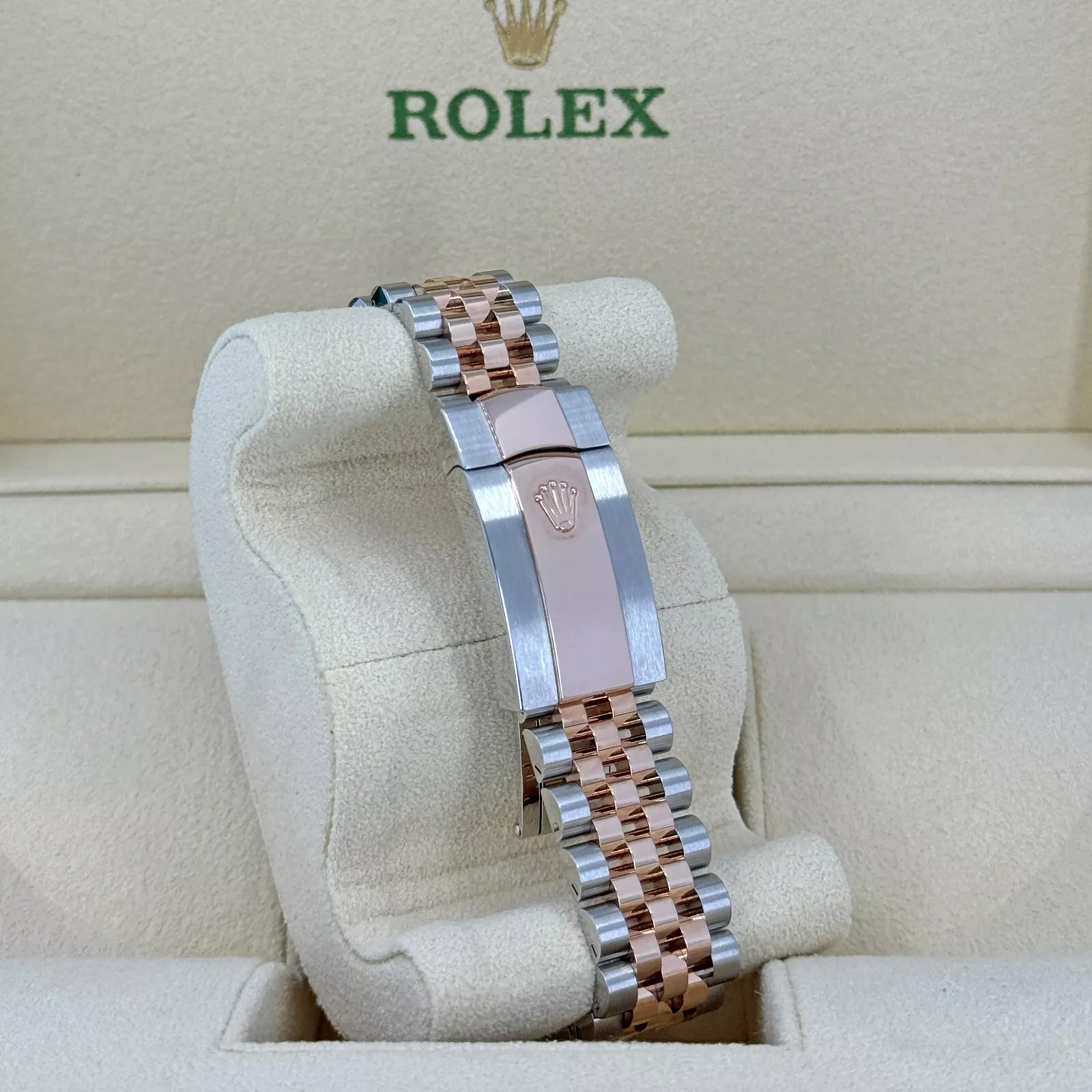 RLX Datejust 41mm 126331 MOP Diamond Jubilee Steel and Rose Gold Watch - Image 10
