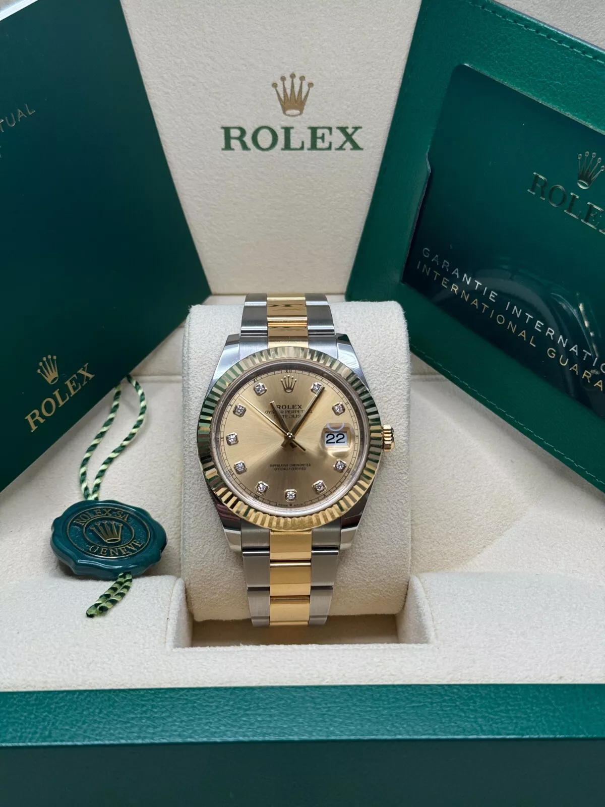 RLX Datejust 41mm Two-Tone Yellow Gold Fluted Bezel Champagne Diamond Dial Oyster - 126333 - Image 3