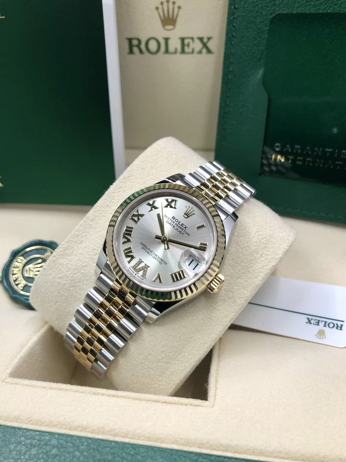 RLX Datejust m278273-0003/0004 31mm Silver Dial Stainless Steel and Yellow Gold Oyster Watch - Image 11