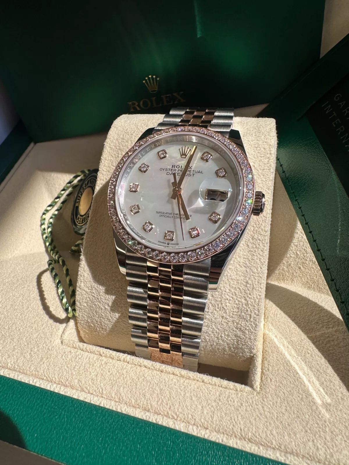 RLX Datejust 36mm 126281 Mother-of-Pearl Dial Jubilee Bracelet - Image 6