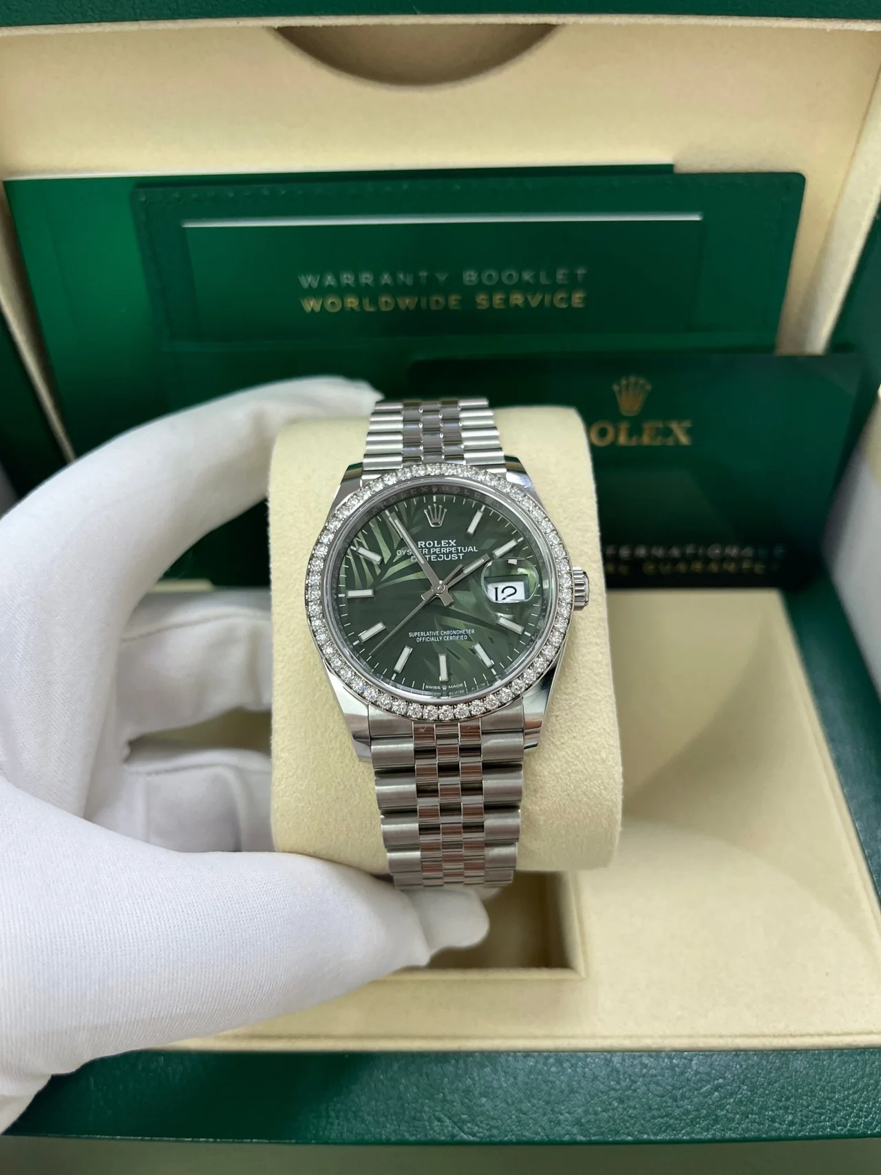 RLX Datejust 36mm 126284 Olive Green Dial Jubilee Bracelet - Image 10