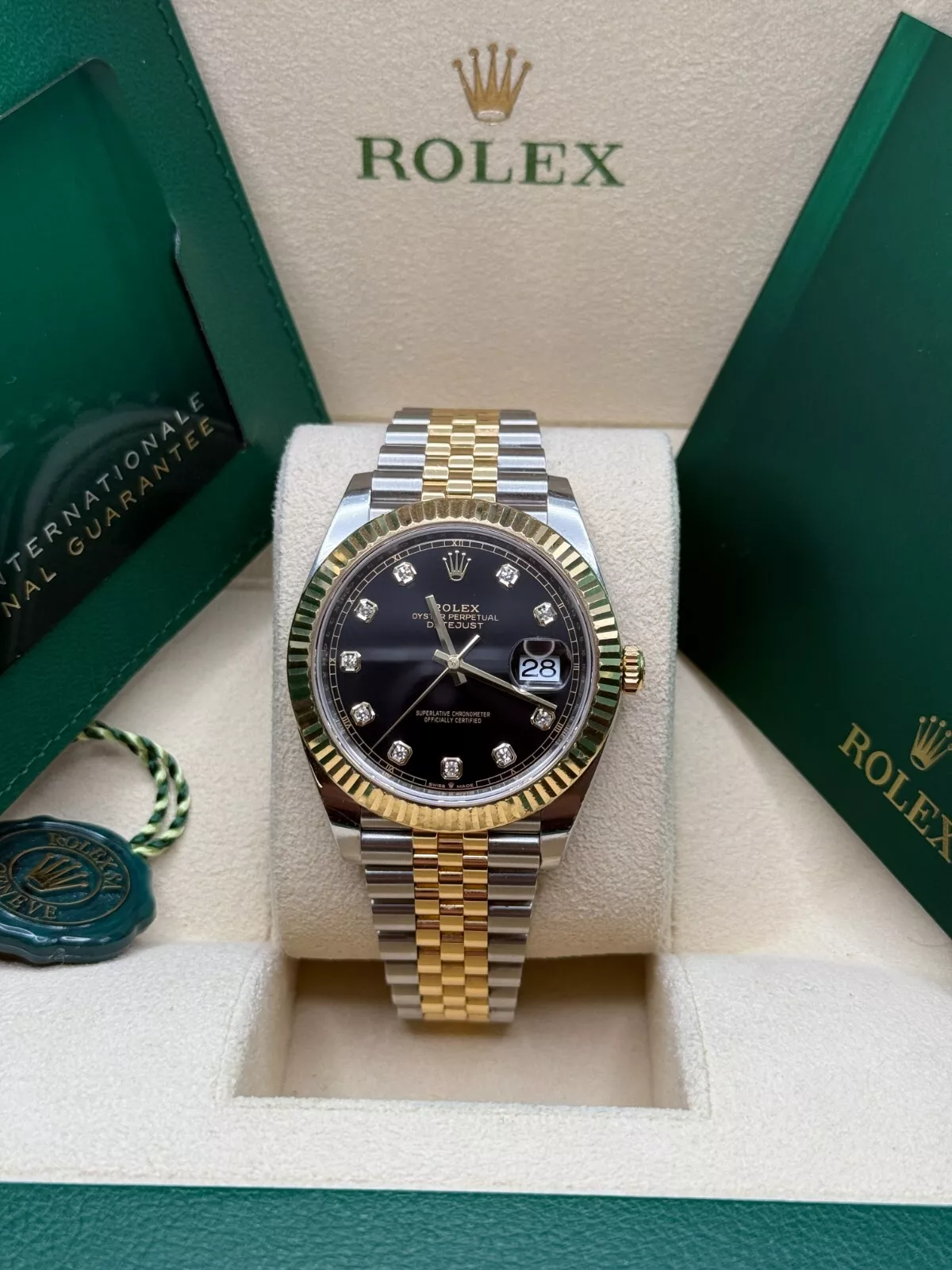 RLX Datejust 36mm 126233 Custom Black Dial Jubilee Bracelet Watch - Image 3