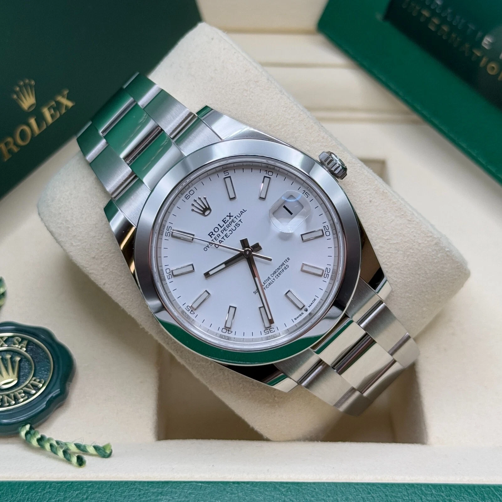 RLX Datejust 41mm 126300 White Index Oyster Stainless Steel Watch - Image 8