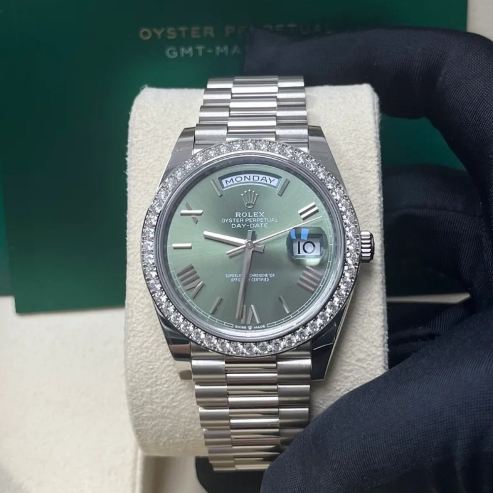 RLX Day-Date 40mm 228349RBR-0030 Olive Green Dial President Bracelet - Image 2