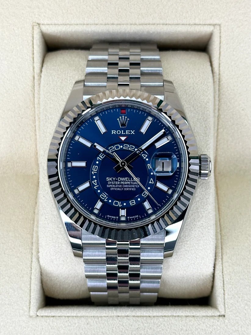 RLX Sky-Dweller 42mm 336934-0005/0006 Stainless Steel Blue Dial Jubilee - Image 10