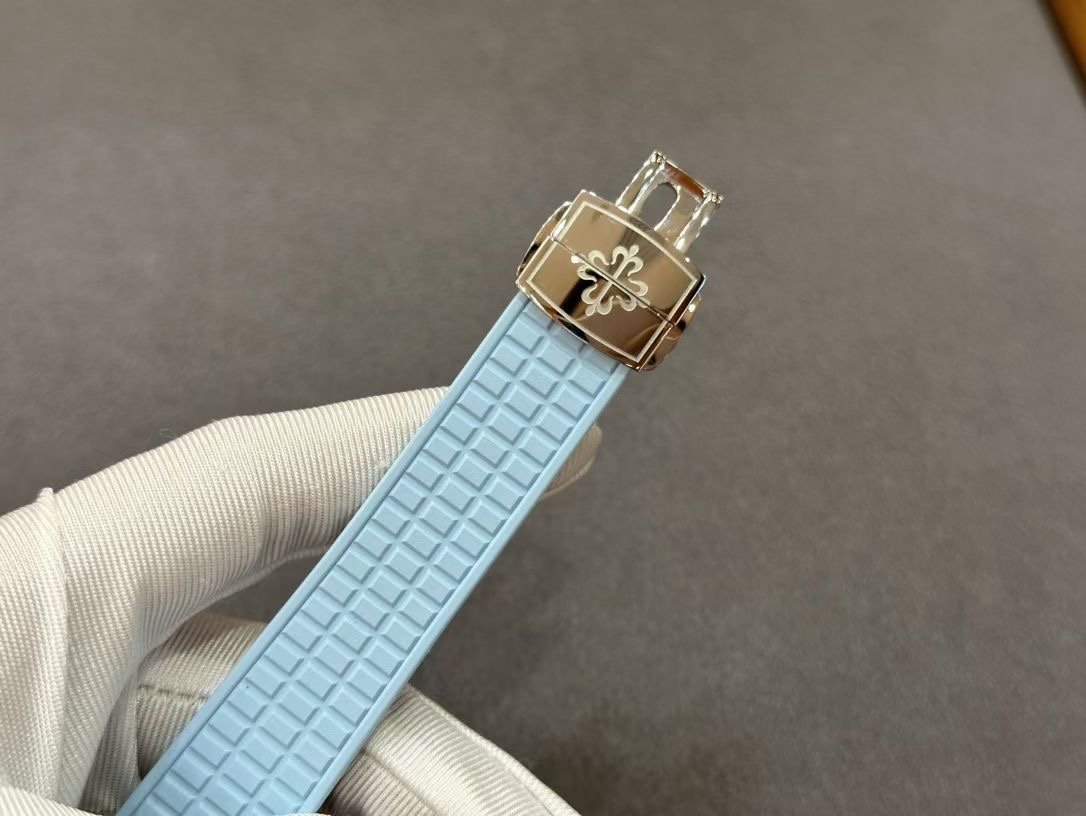 【Super Clone】Replica Patek Philippe Aquanaut 5072G 001 Watch For Sale - Image 9