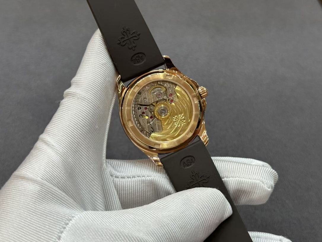 【Super Clone】Replica Patek Philippe Aquanaut 5068R 001 Watch For Sale - Image 9
