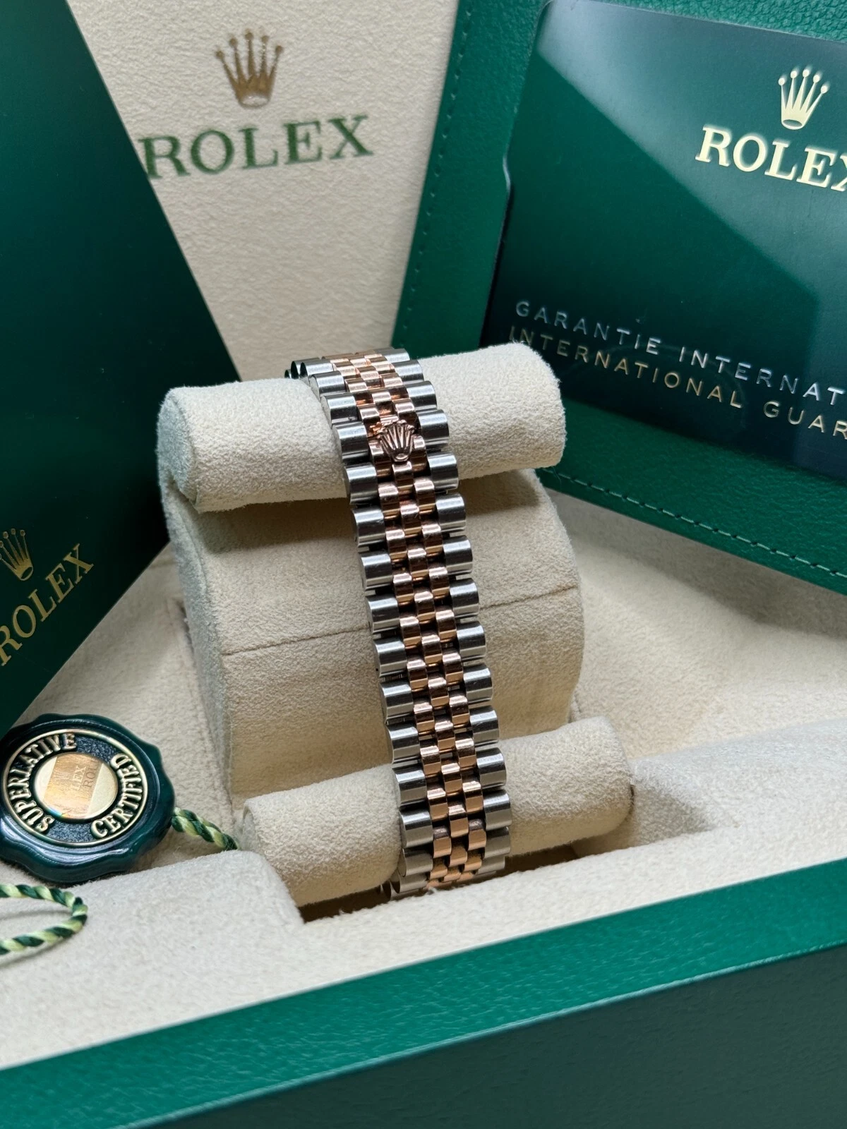 RLX Datejust m278341-0023/0024 Rosé Dial 31mm Oyster Bracelet - Image 7