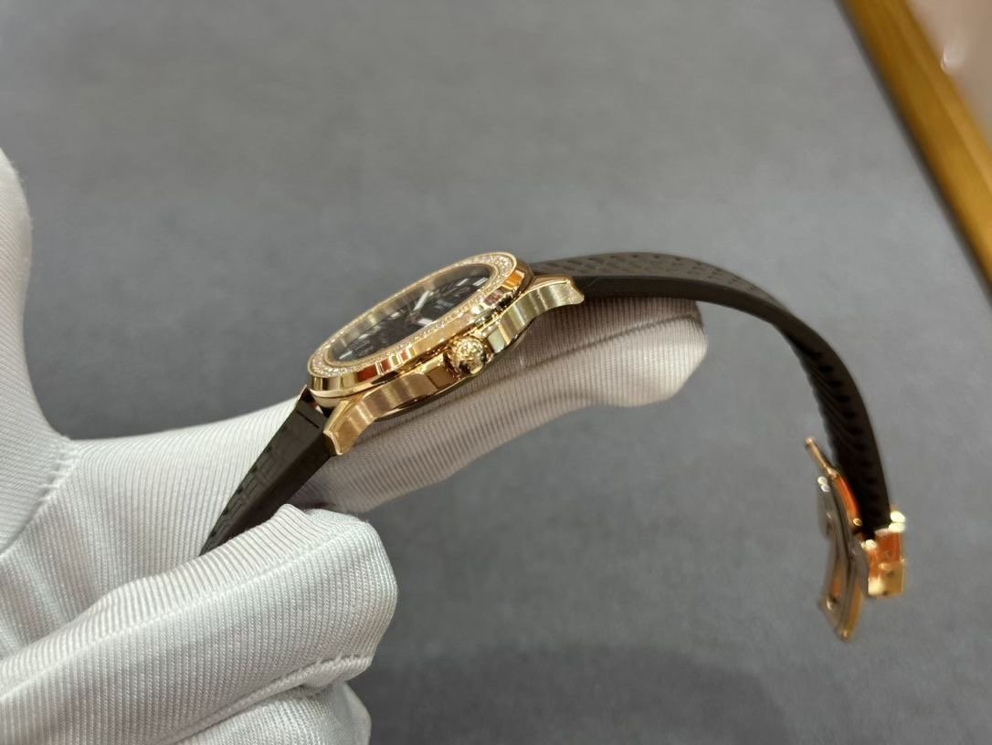 【Super Clone】Replica Patek Philippe Aquanaut 5068R 001 Watch For Sale - Image 8