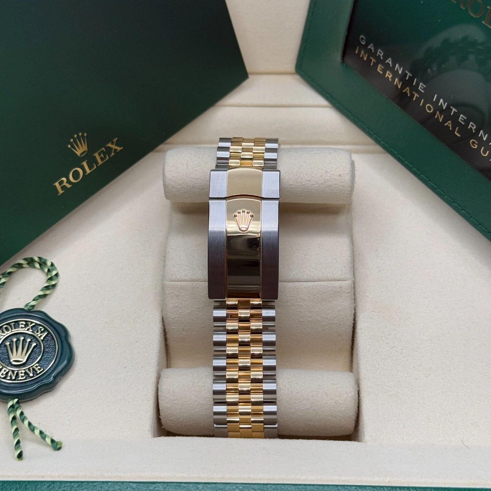 RLX Datejust 41mm 126333 Silver Index Oyster Steel and Yellow Gold Mens Watch - Image 11