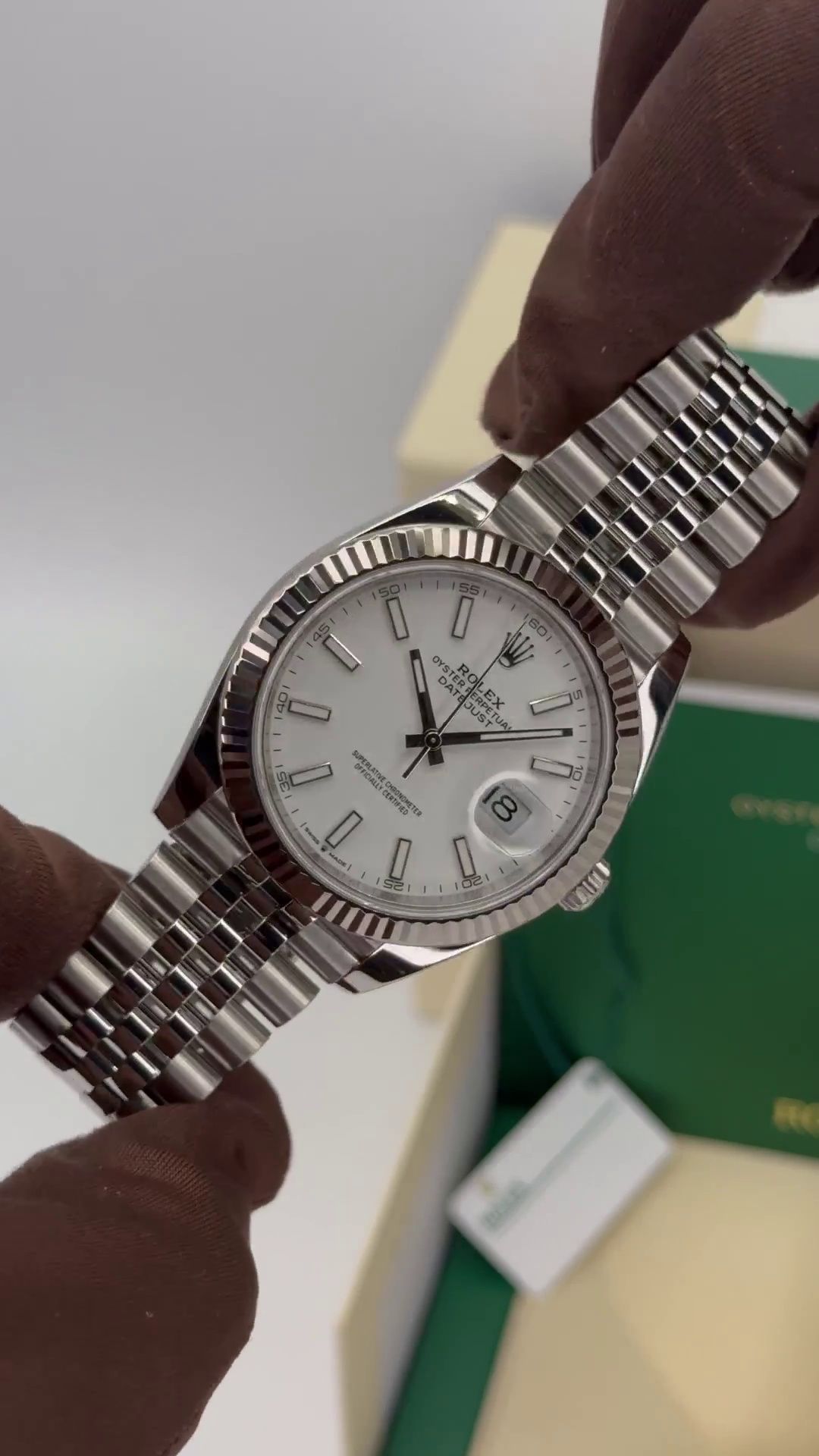 RLX Datejust 41mm White Index Oyster Stainless Steel Men’s Watch - 126334 - Image 13