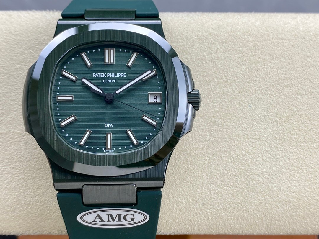 【Super Clone】Patek Philippe Nautilus Green Rubber Green Dial 5711 40MM Watch - Image 3