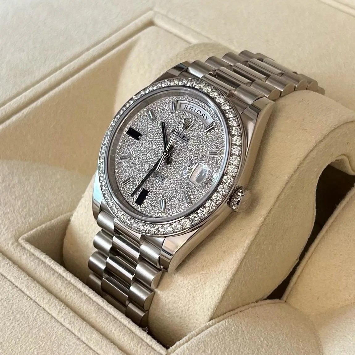RLX 228349RBR-0036 Day-Date 40mm 18k White Gold Paved With Diamonds Watch - Image 4