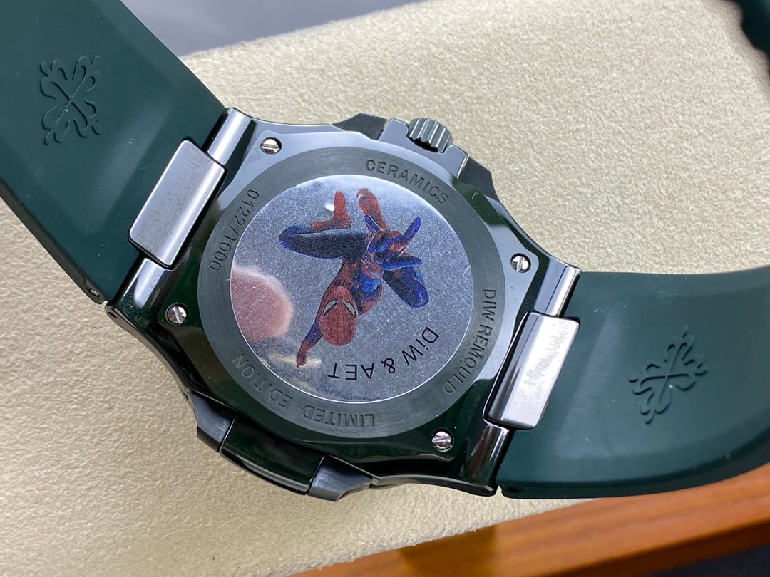 【Super Clone】Patek Philippe Nautilus Green Rubber Green Dial 5711 40MM Watch - Image 8