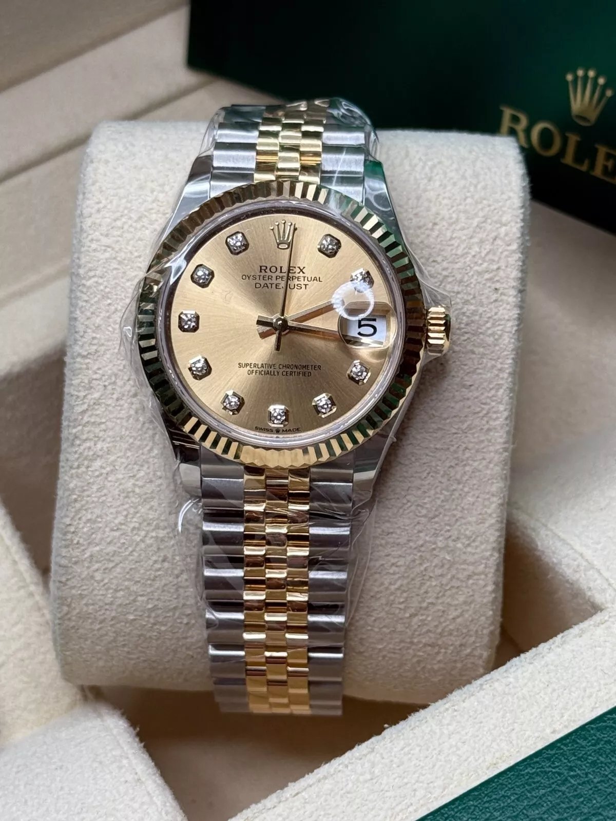 RLX Datejust m278273-0025/0026 31mm Champagne Dial Stainless Steel and Yellow Gold Oyster Watch - Image 9