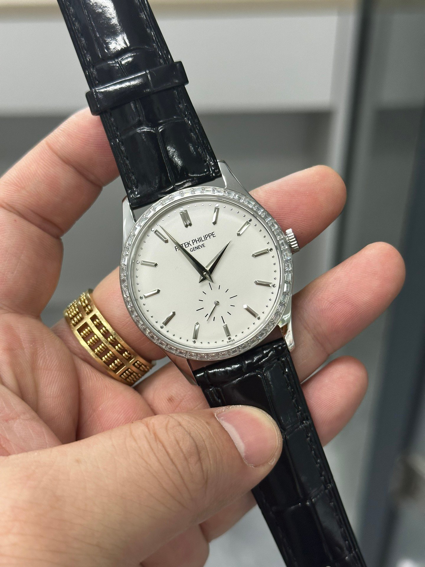 【Super Clone】Patek Philippe Calatrava Silver Dial 18 kt White Gold 5196G 001 - Image 13