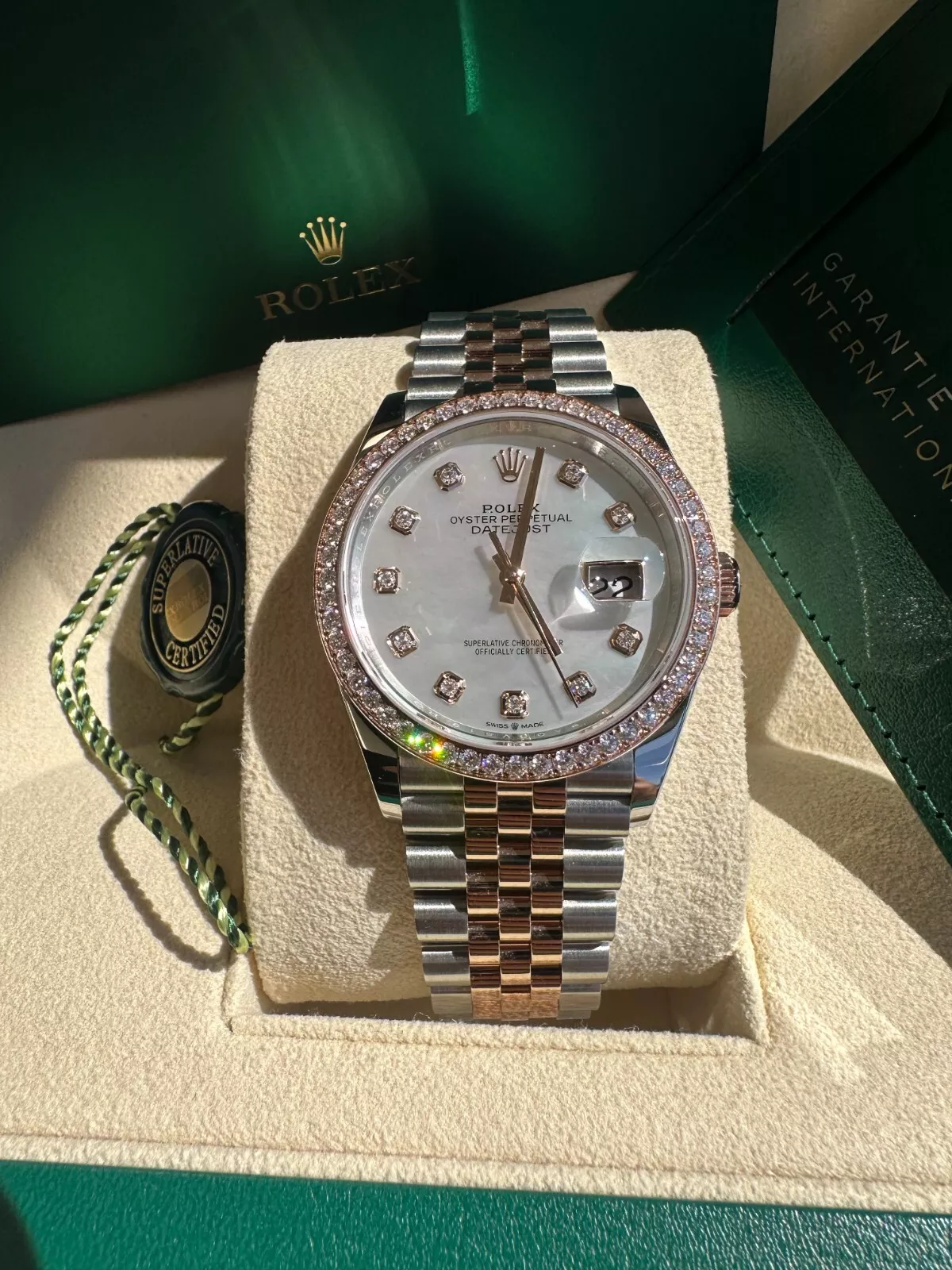 RLX Datejust 36mm 126281 Mother-of-Pearl Dial Jubilee Bracelet - Image 3