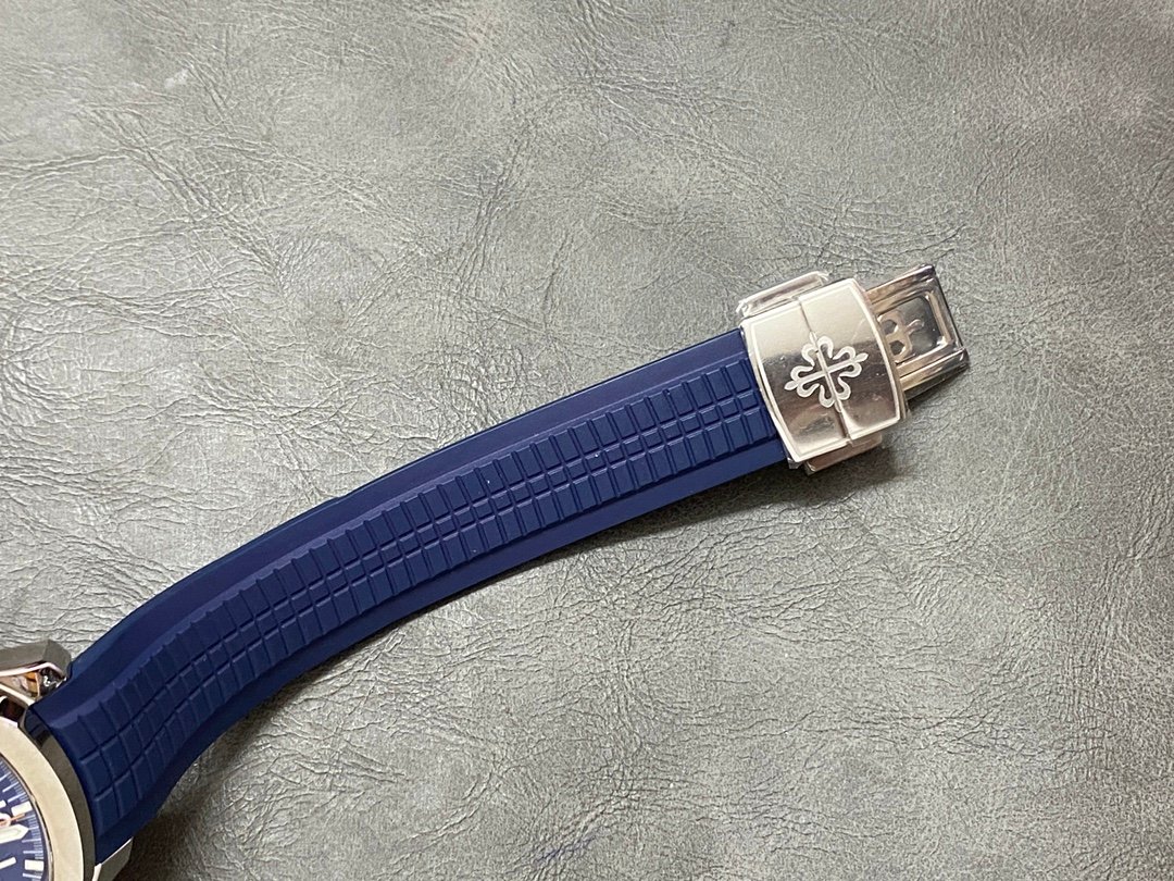 【Super Clone】Replica Patek Philippe Aquanaut Blue 5968A 001 42mm Mens Watch - Image 9