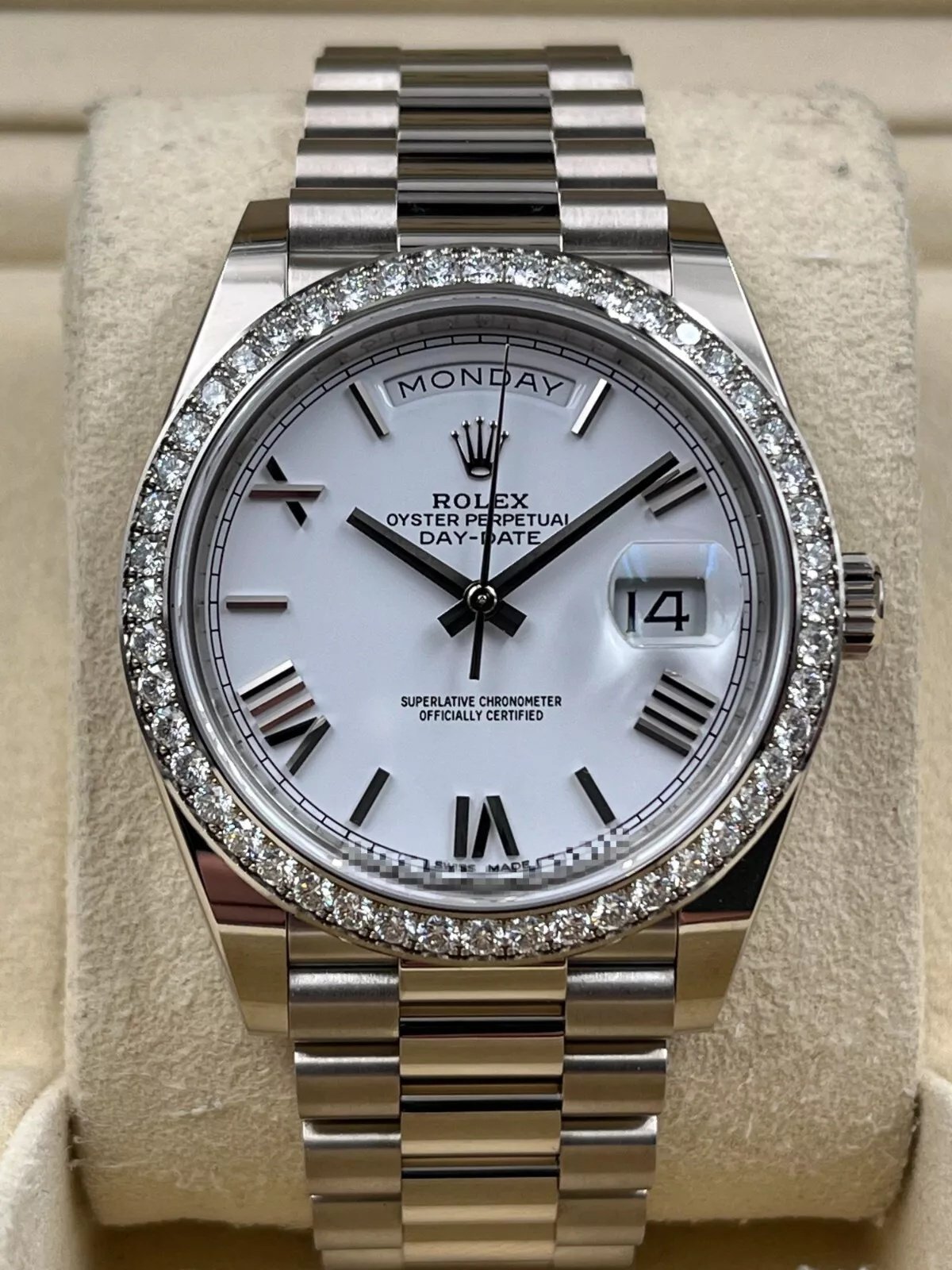 RLX Day-Date 40mm 228349RBR-0039 White Dial President Bracelet - Image 2