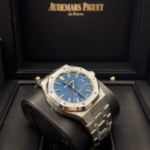 【Super Clone】Audemars Piguet Royal Oak Selfwinding Blue dial, 37mm, Stainless steel, 15450ST.OO.1256ST.03