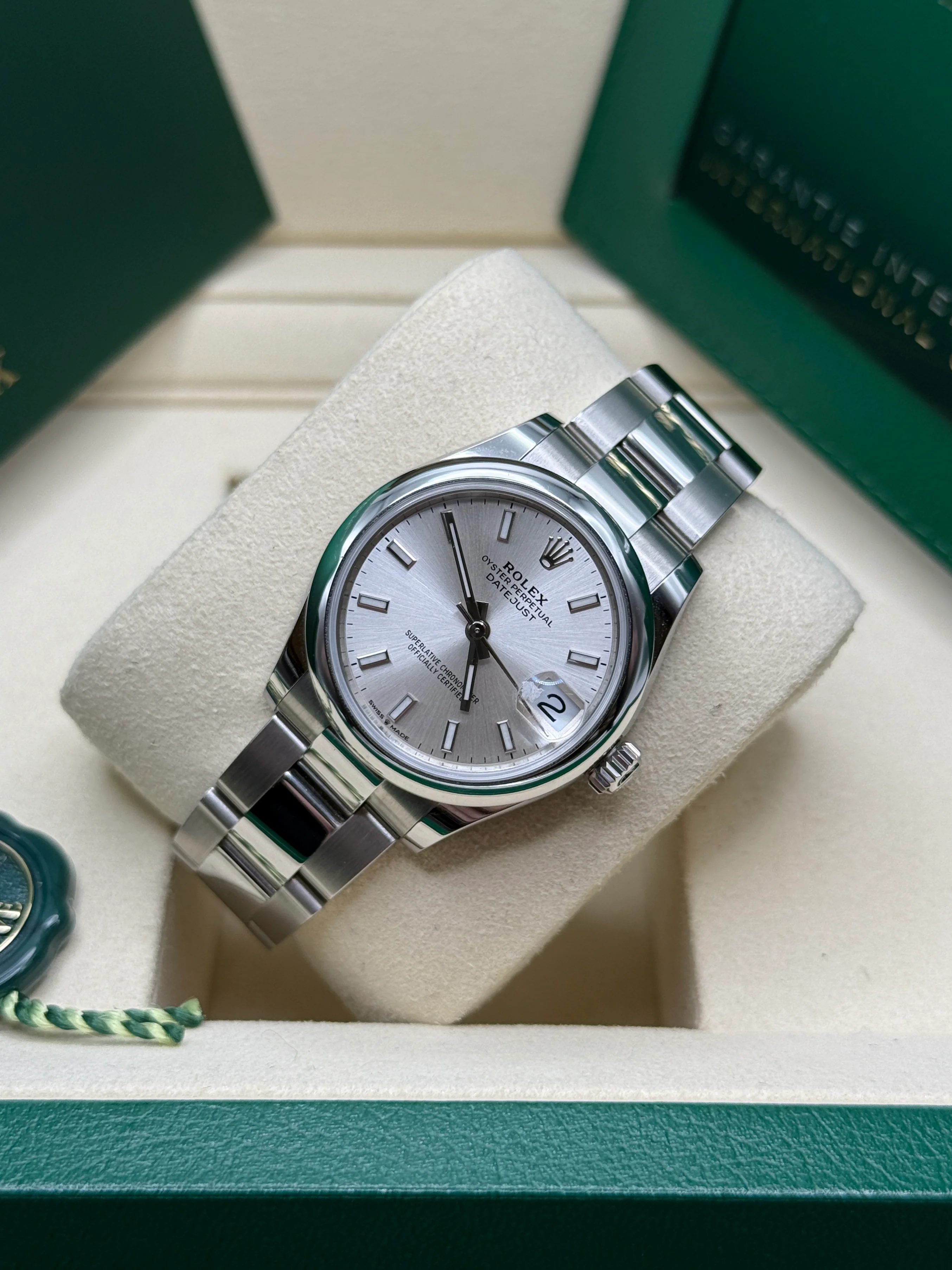 RLX Datejust m278240-0005/0006 31mm Silver Index Domed Bezel Oyster Oystersteel - Image 7