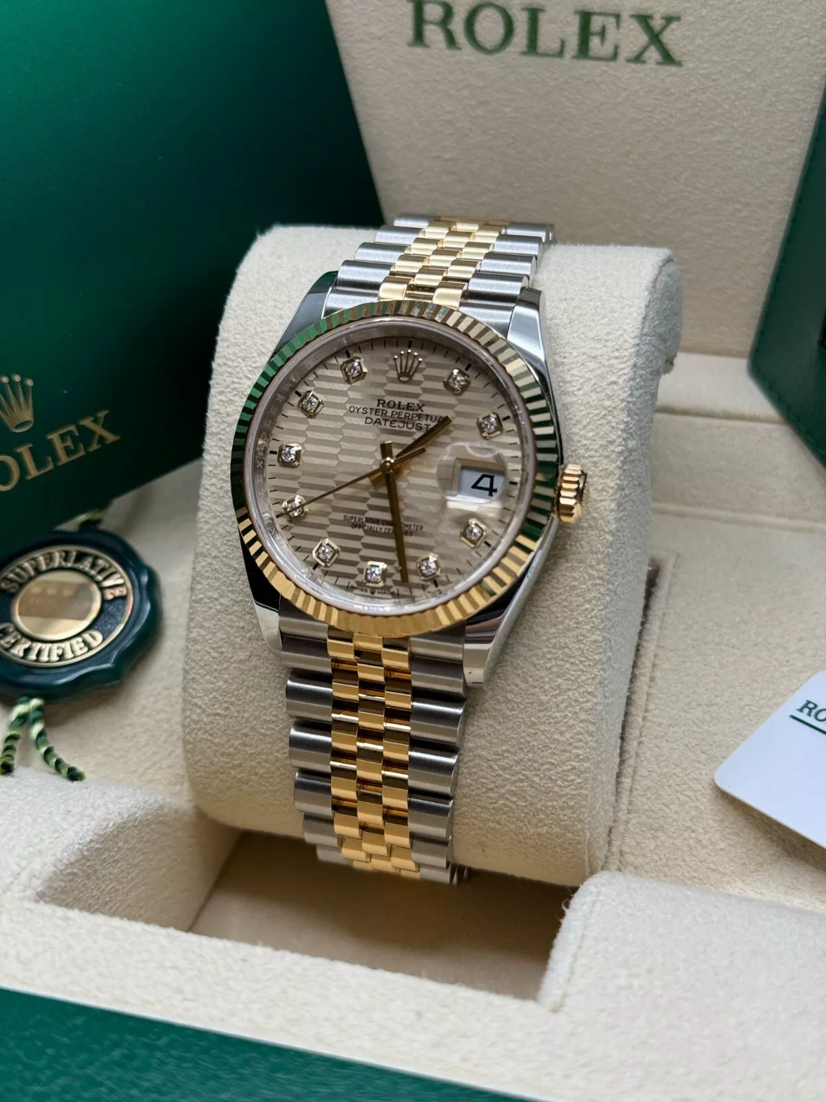 RLX Datejust 36mm 126233 Champagne Fluted Motif Diamond Dial Jubilee Bracelet - Image 5