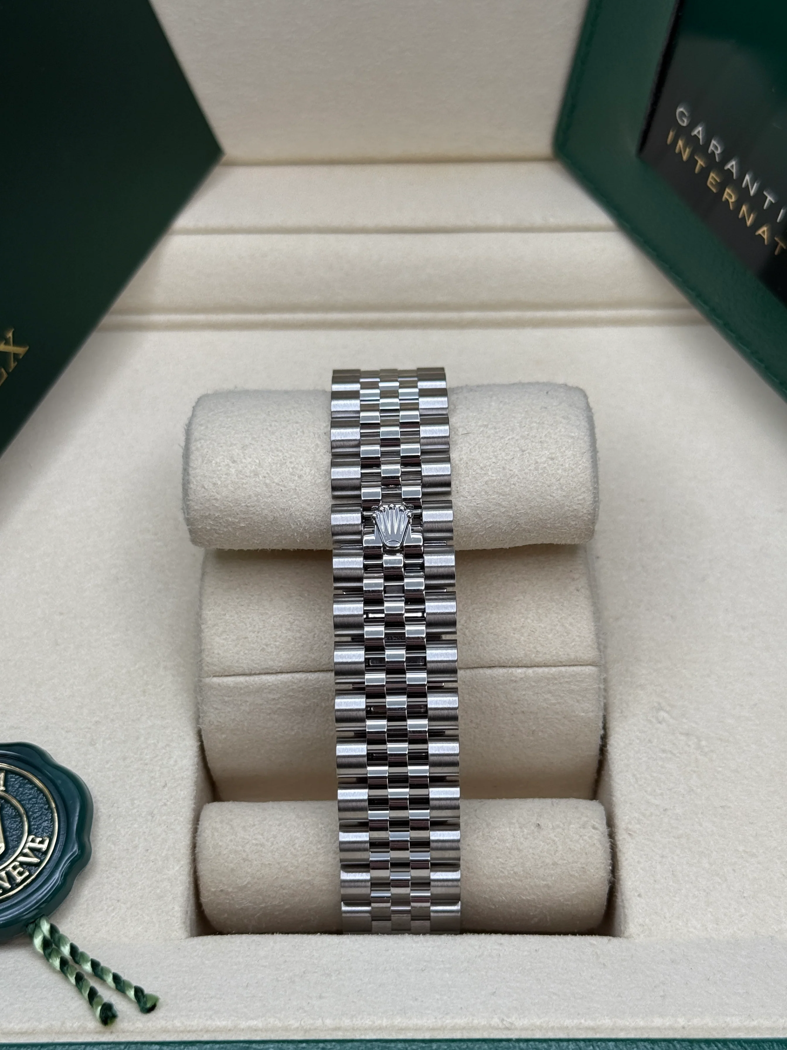 RLX Datejust m278384RBR-0037/0038 Bright Blue 31mm Dial Oyster Watch - Image 8