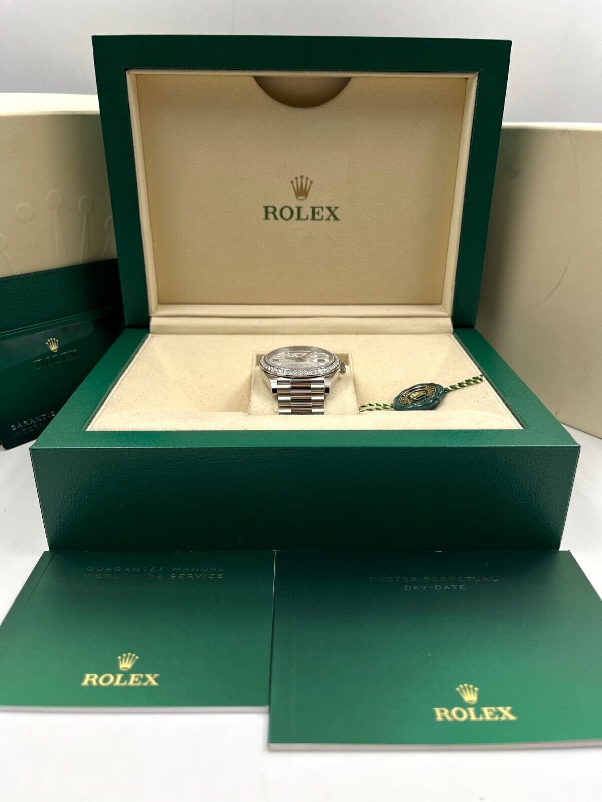 RLX Day-Date 40mm 228349RBR-0040 Meteorite Dial President Bracelet - Image 10