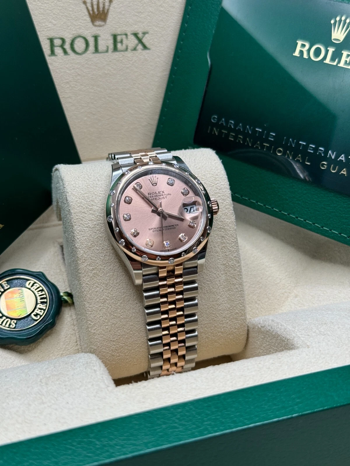 RLX Datejust m278341-0023/0024 Rosé Dial 31mm Oyster Bracelet - Image 4