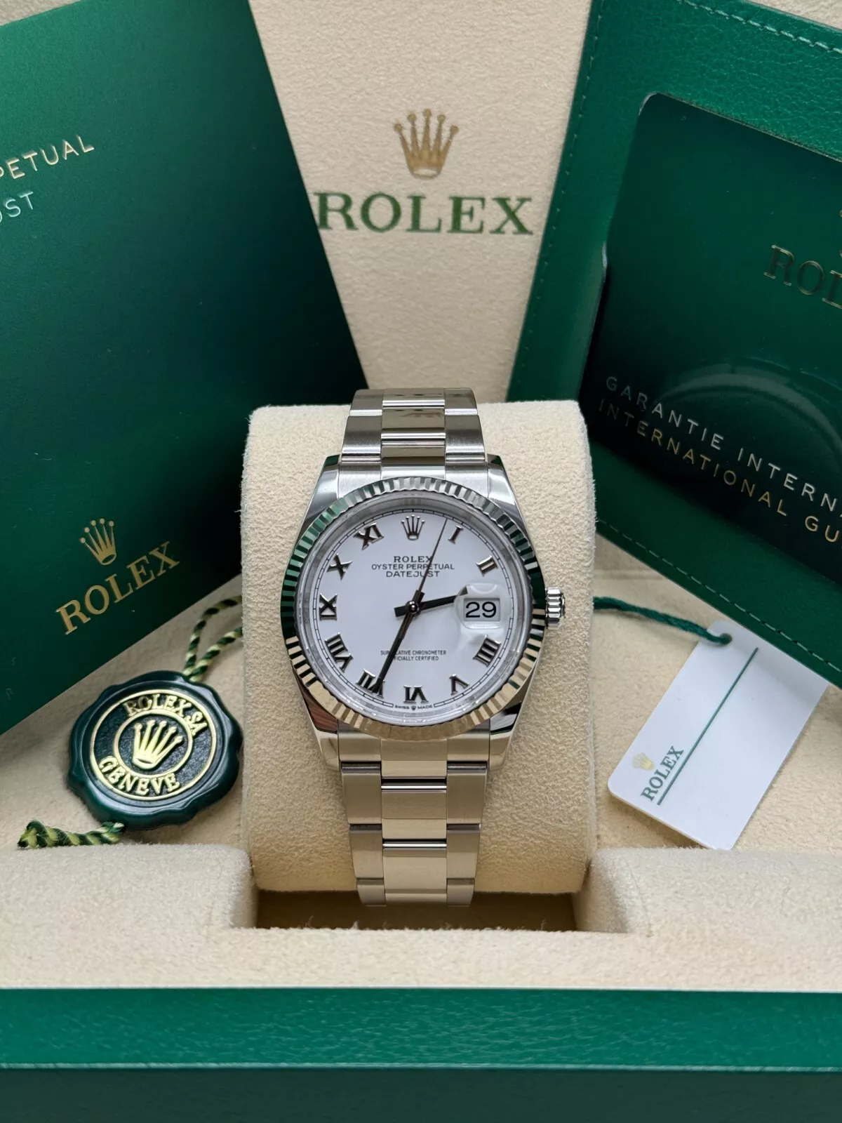 RLX Datejust 41mm 126334 White Roman Oyster Stainless Steel Mens Watch - Image 12