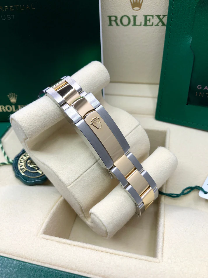 RLX Datejust m278273-0003/0004 31mm Silver Dial Stainless Steel and Yellow Gold Oyster Watch - Image 9