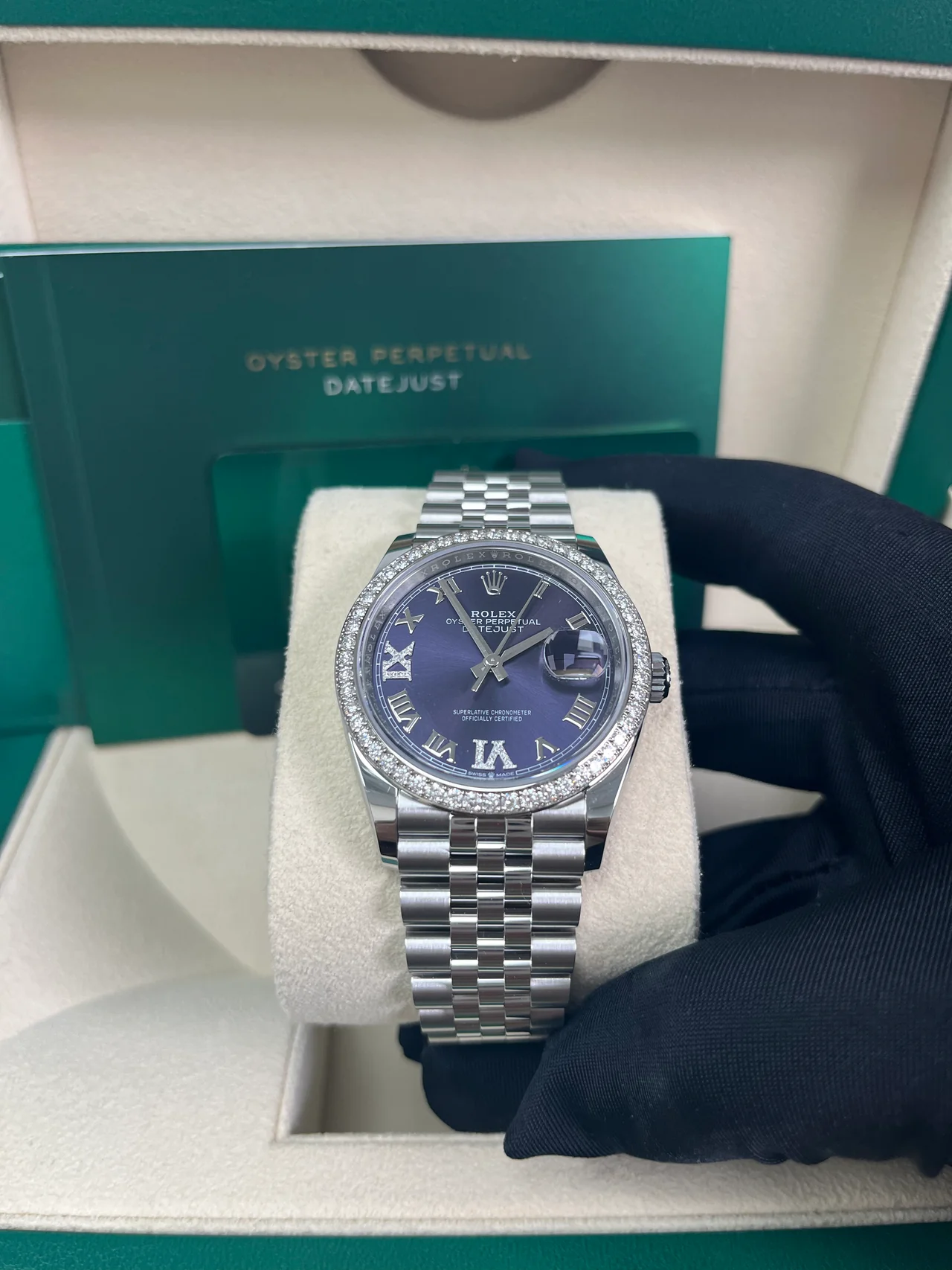RLX Datejust 36mm 126284 Aubergine Dial Jubilee Bracelet - Image 7
