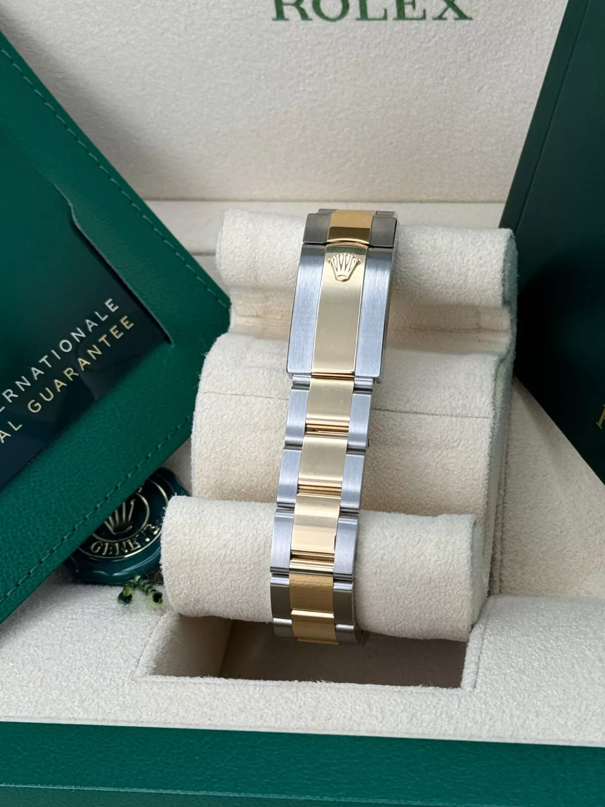 RLX Datejust m278243-0013/0014 31mm Champagne Dial Yellow Rolesor Oyster Watch - Image 7