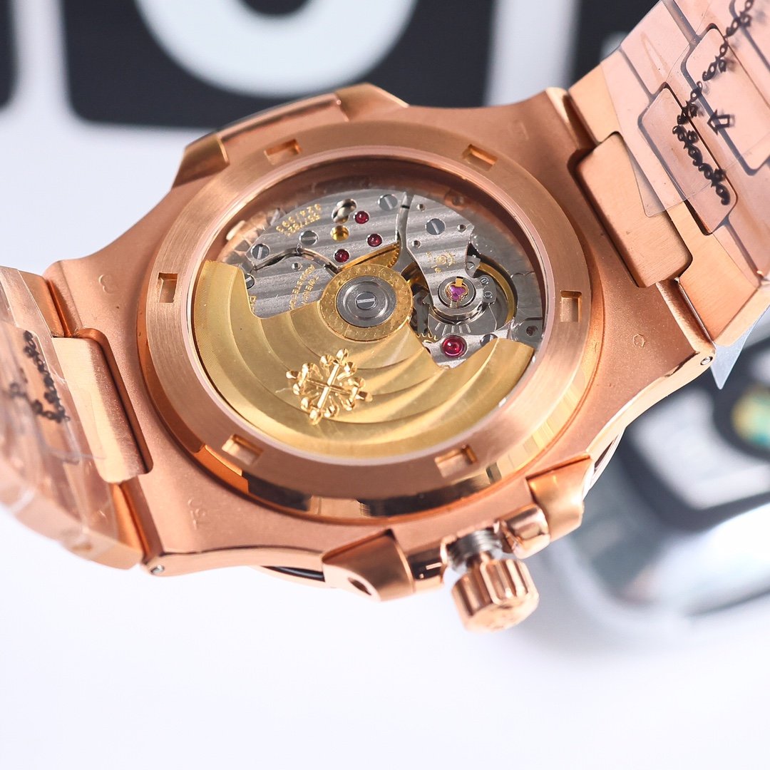 【Super Clone】Replica Patek Philippe Nautilus 5723 112R 001 40mm Mens Watch - Image 7