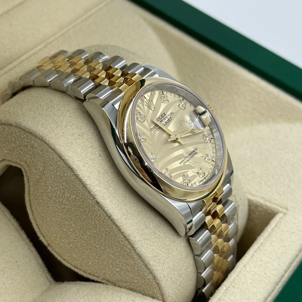 RLX Datejust 36mm 126203 Golden Fluted Dial Domed Bezel Oyster Bracelet - Image 4