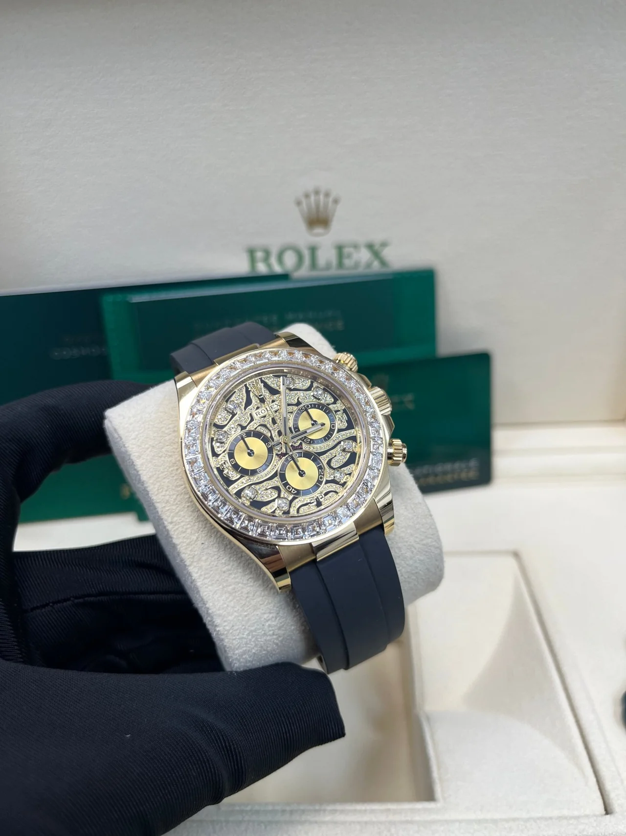 【Super Clone】Rolex Daytona Yellow Gold "Eye of the Tiger" /Oysterflex 116588TBR - Image 8