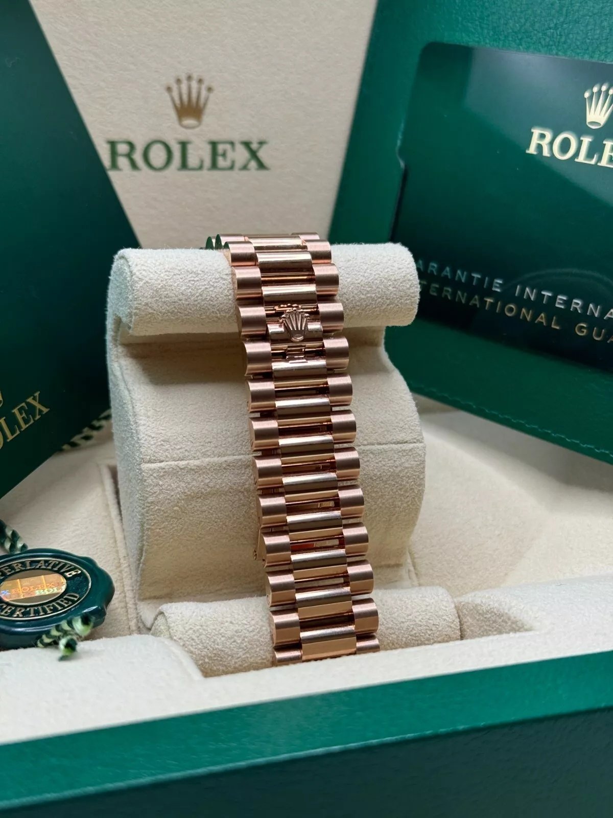 RLX Day-Date 40mm Sundust Diamonds Dial 228345rbr-0007 - Image 8